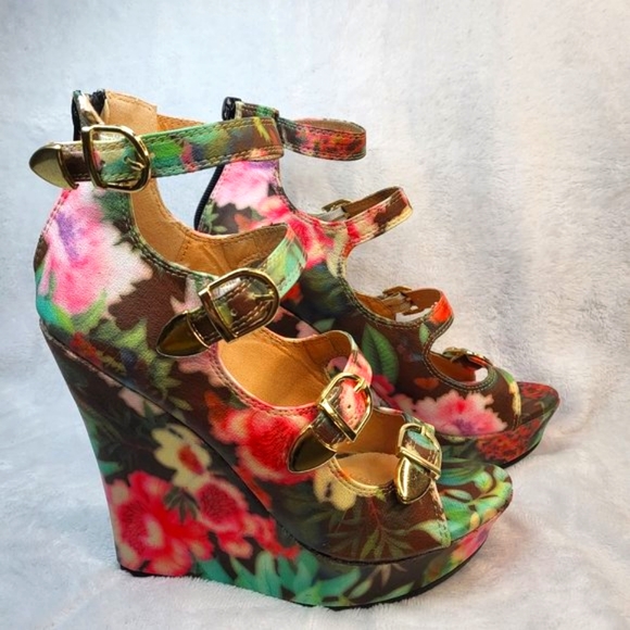 Mona Mia Emelian Multi Black Floral Open Front Strap Wedge Sizes - Picture 2 of 8